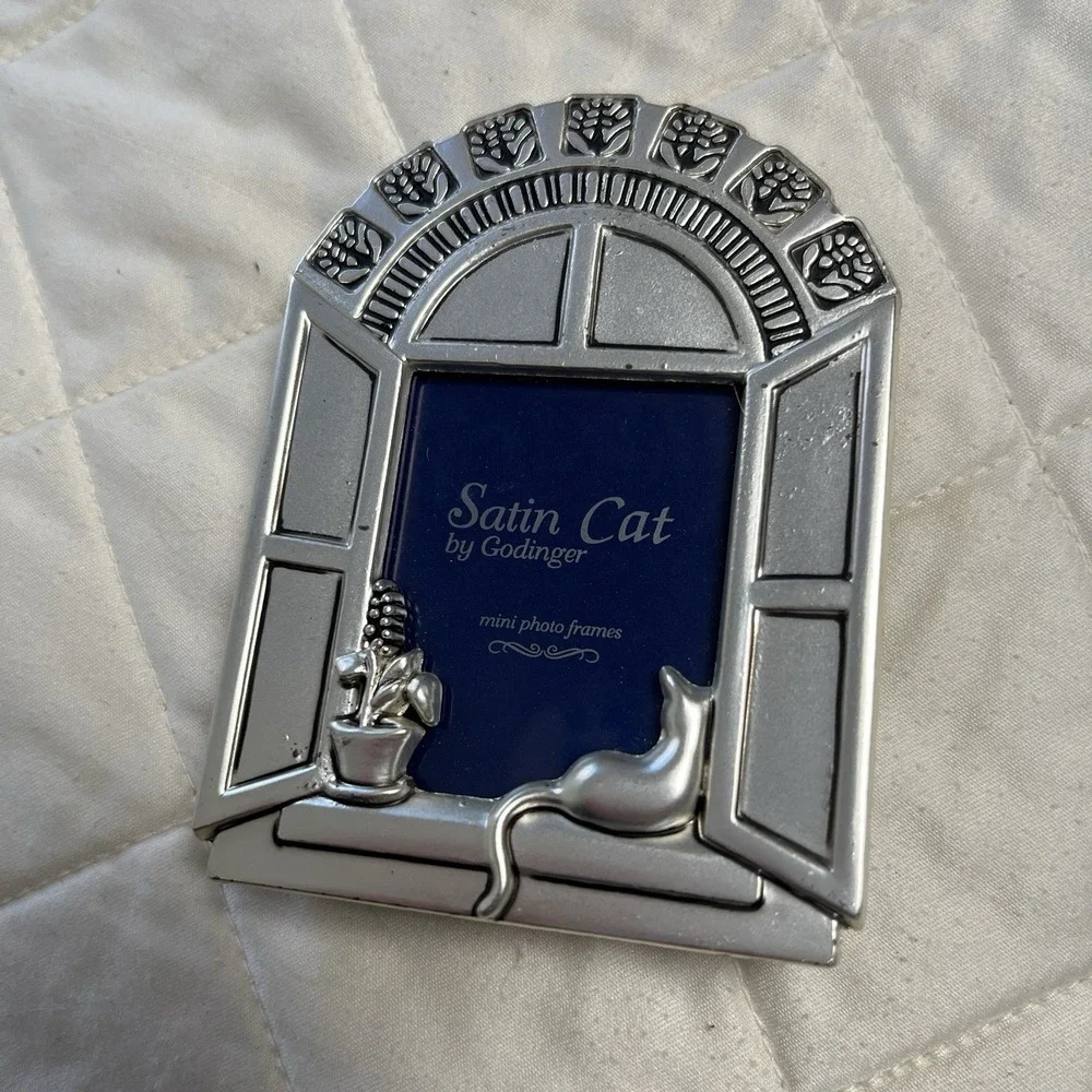 Godinger Satin Cat Photo Frame Silverplate‎ Tabletop Velvet Back Tabletop 2